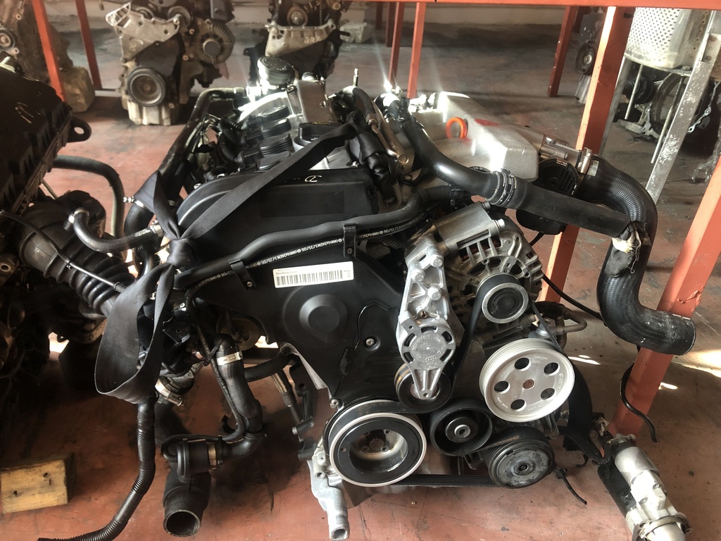 Audi a4 1.8 t komple motor